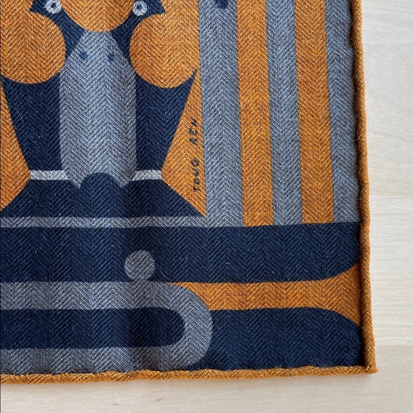 NWT Auth. Hermès 65 cm Cashmere/Silk Scarf “Parade en Fanfare” - Picture 4 of 13